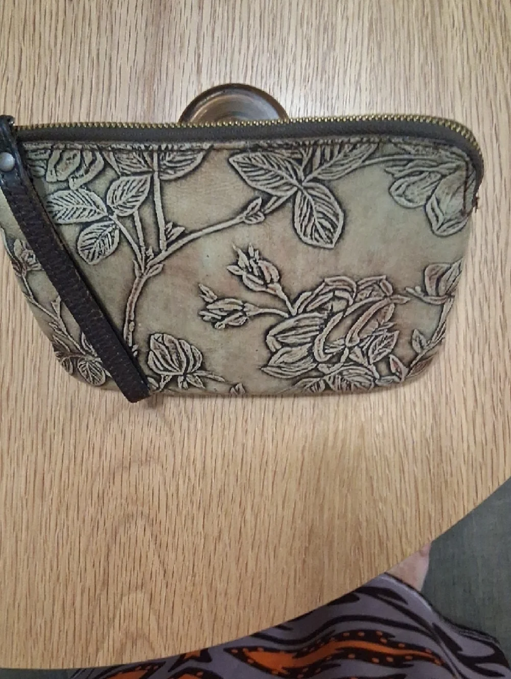 Patricia Nash Beige Brown Floral Embossed Mini Wristlet - Picture 6 of 6